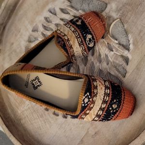 Loominous Handmade one of a kind Kilim Loafers